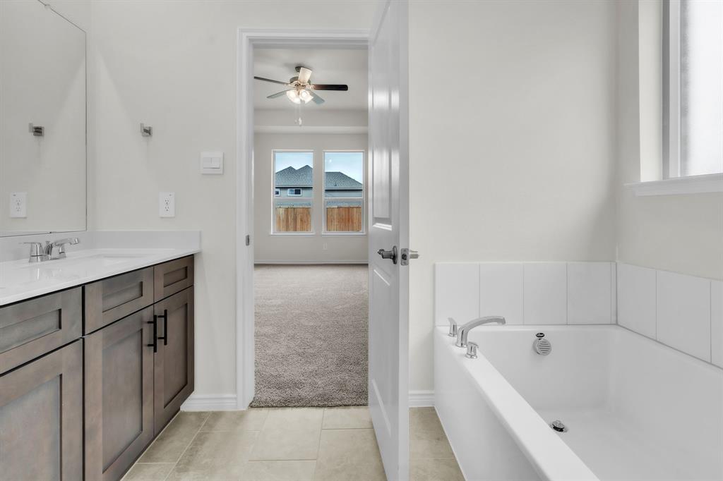 The Landing at Hidden Lakes - Residential