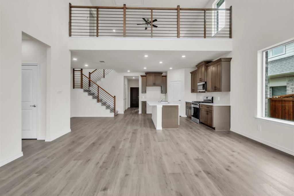 The Landing at Hidden Lakes - Residential