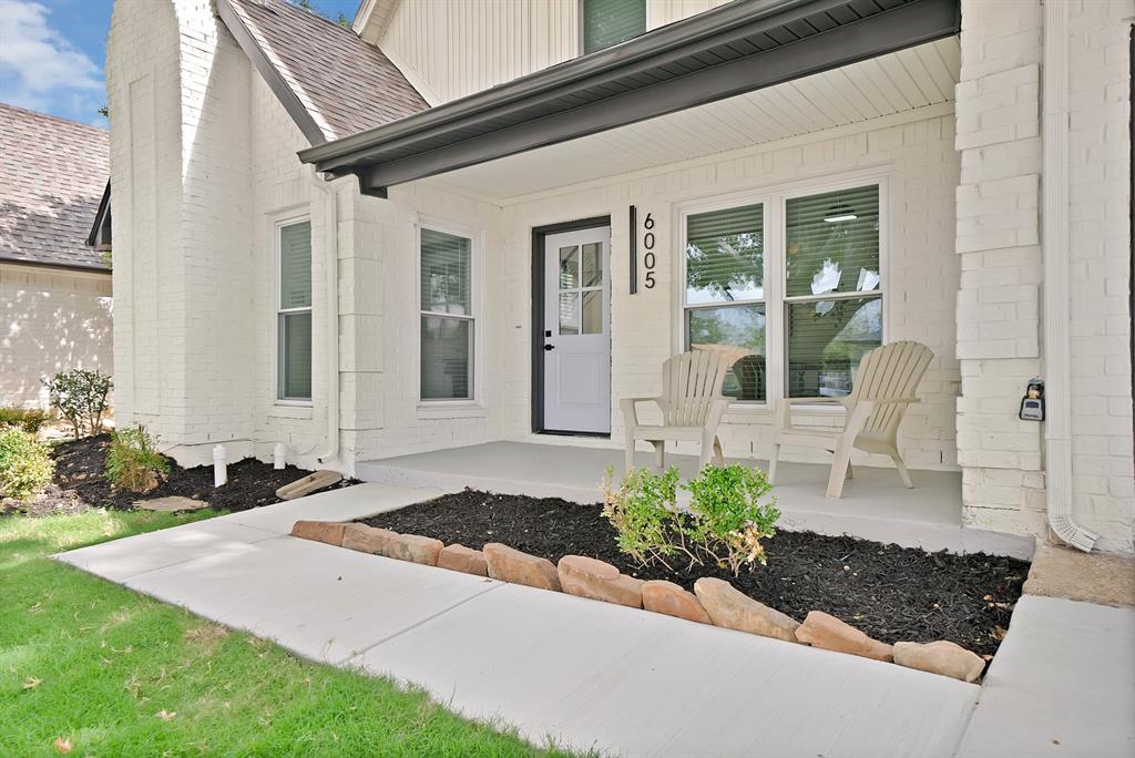 6005 Heatherglen Drive