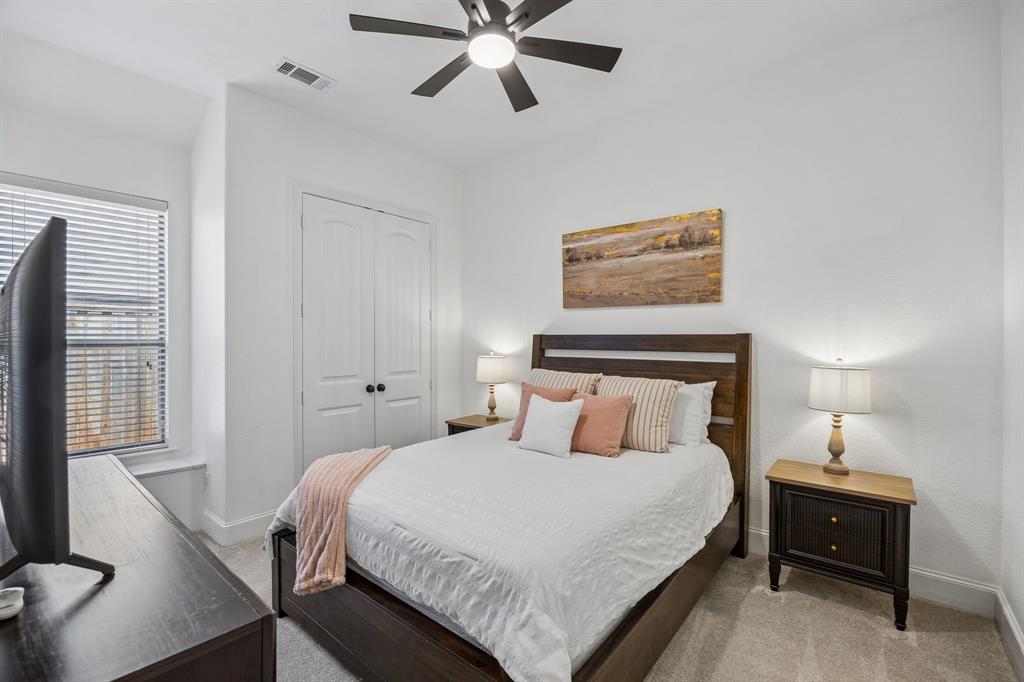 2403 Laguna Lane