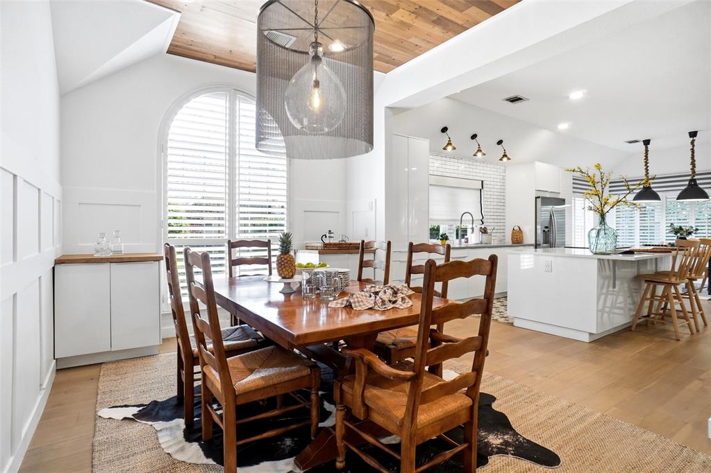 5009 Arbor Hollow Drive