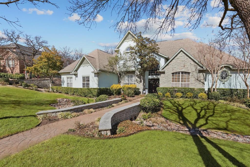 812 Woodhaven Drive