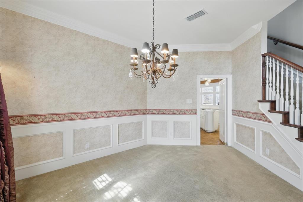 812 Woodhaven Drive