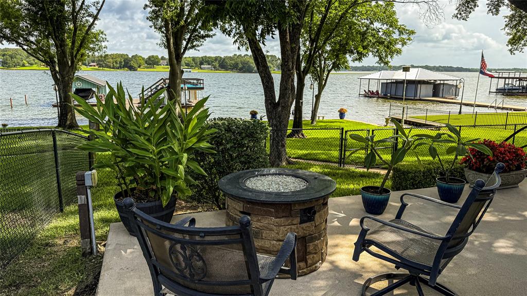 ADRIANS ACRES ADDN - Residential