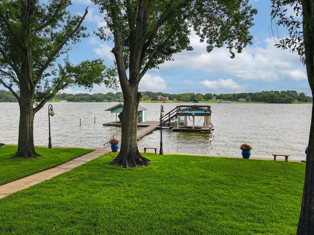 ADRIANS ACRES ADDN - Residential