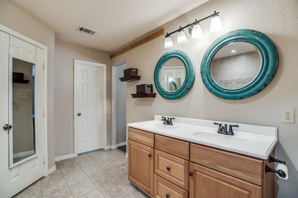 S B Lefors Surv A-532 - Residential