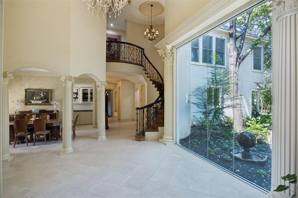 32 Wyck Hill Lane
