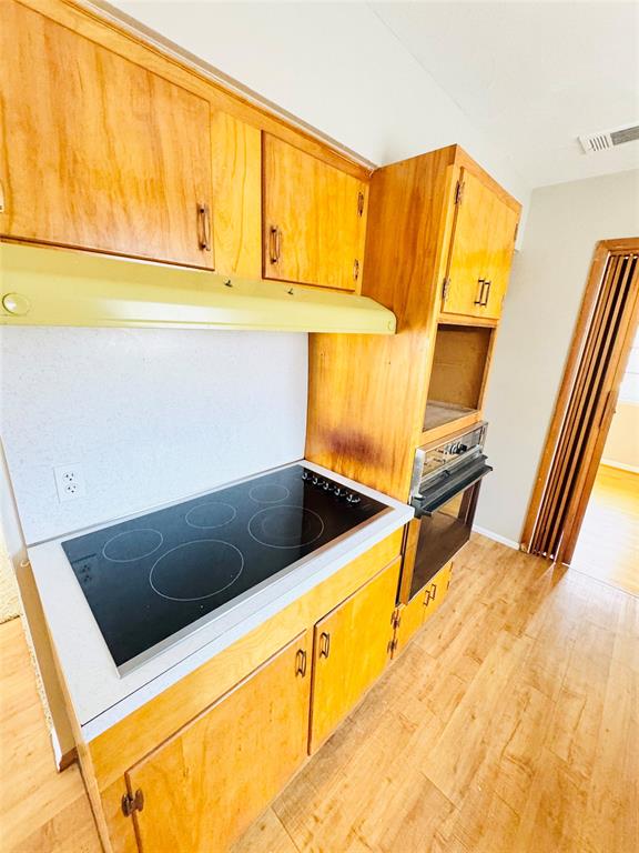 Casa Linda Forest - Residential Lease