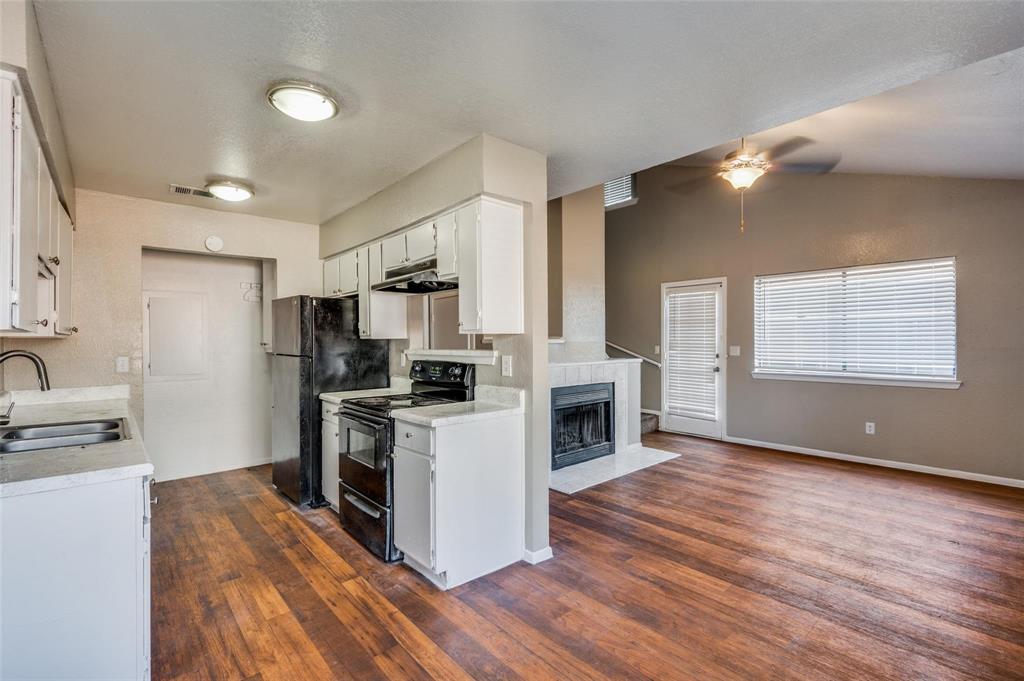 Parkside Condominiums - Residential