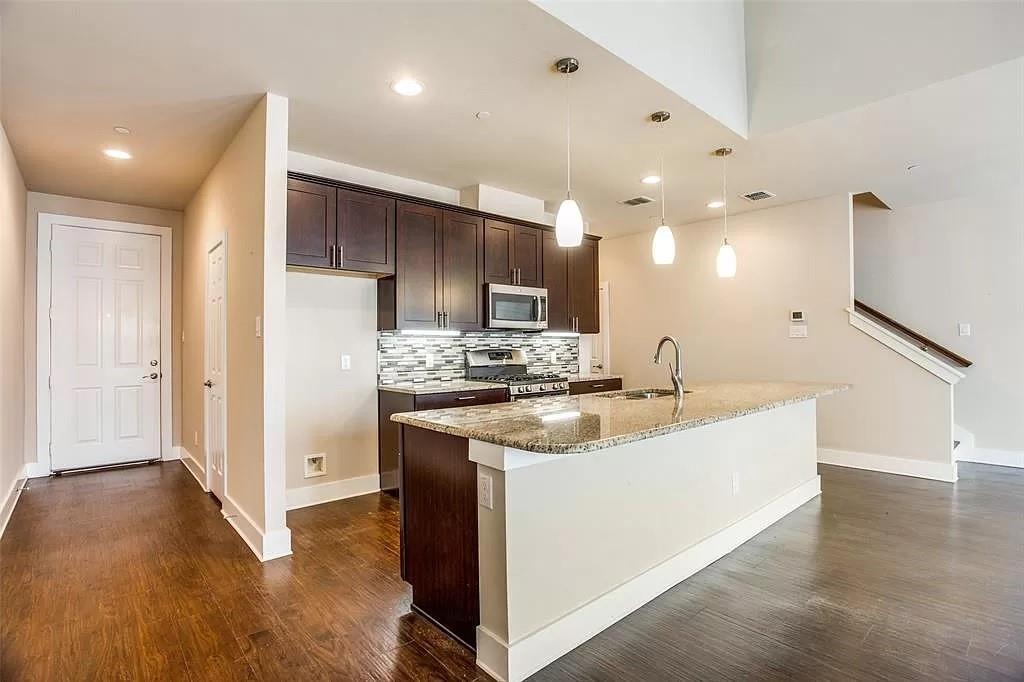 1409 Clarinet Lane