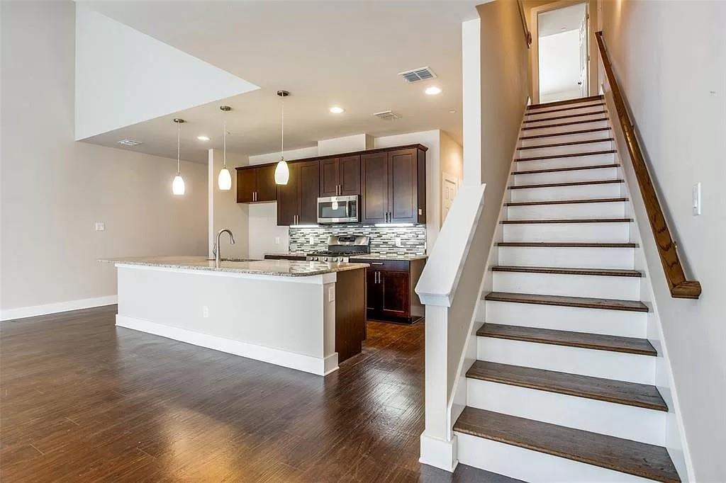 1409 Clarinet Lane