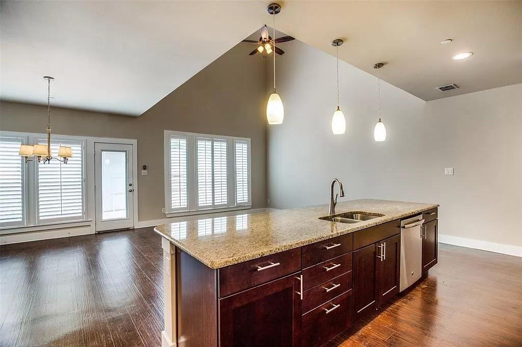 1409 Clarinet Lane