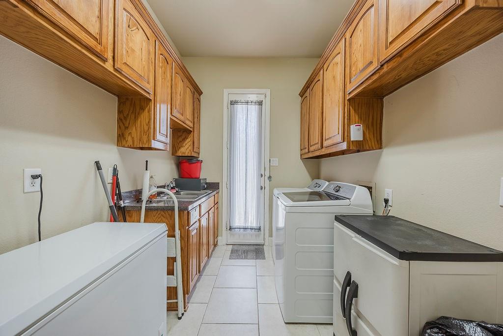 Lake Ridge 11 - Residential