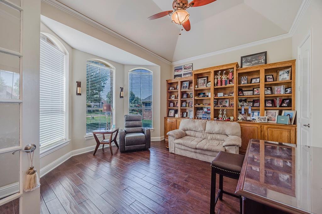 Lake Ridge 11 - Residential