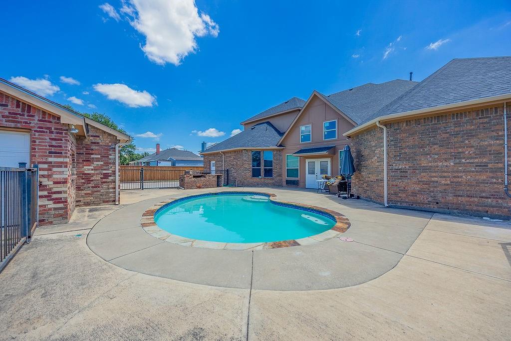 1011 Parview Circle