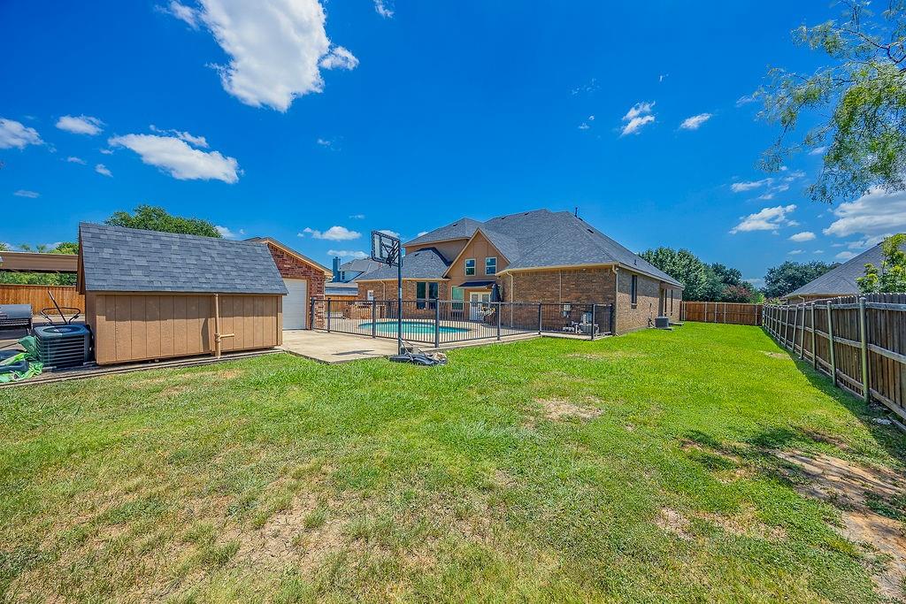 Lake Ridge 11 - Residential