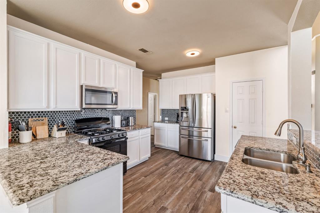 1464 Summerhill Drive