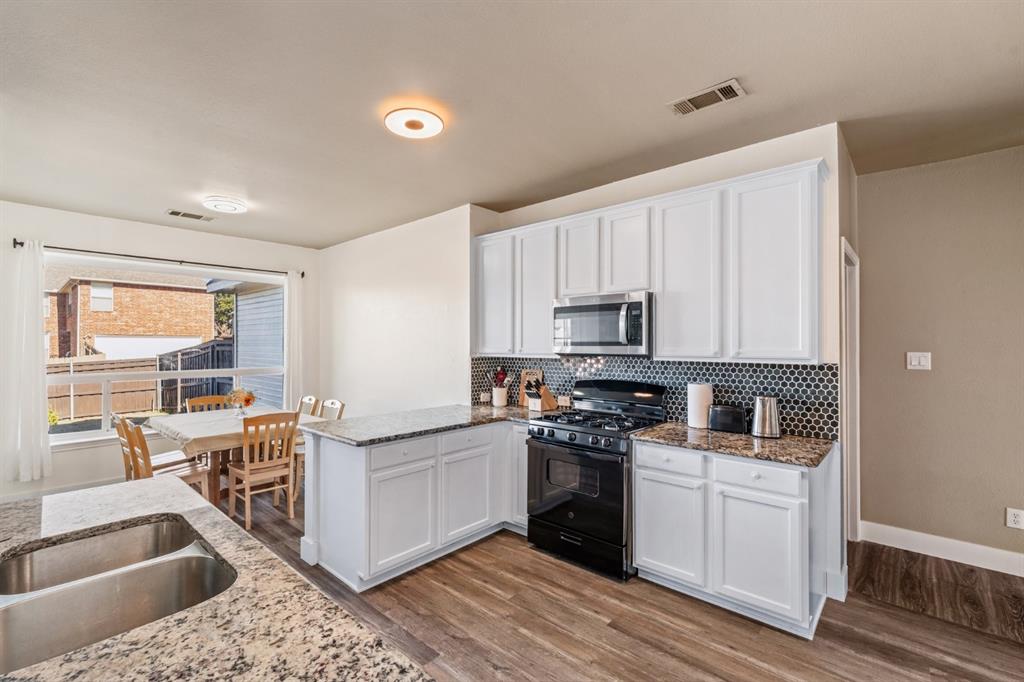 1464 Summerhill Drive