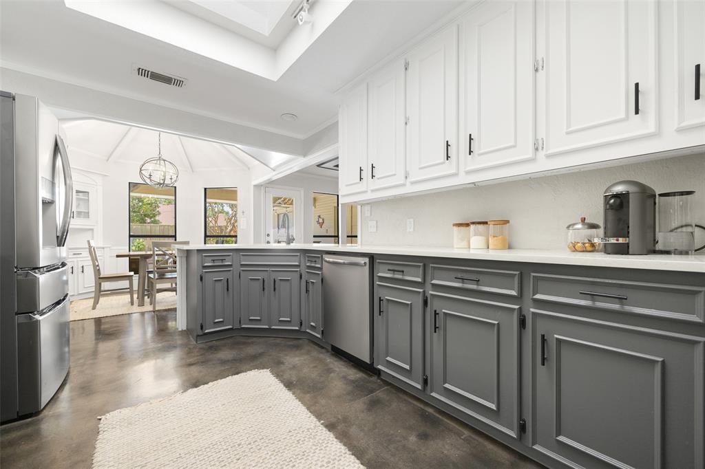 2562 Primrose Drive