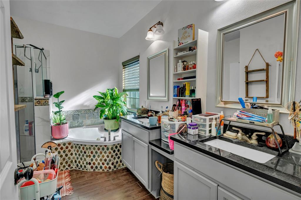 Shaw Heights - Residential