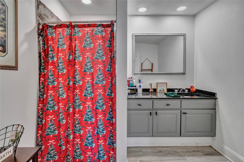 Shaw Heights - Residential