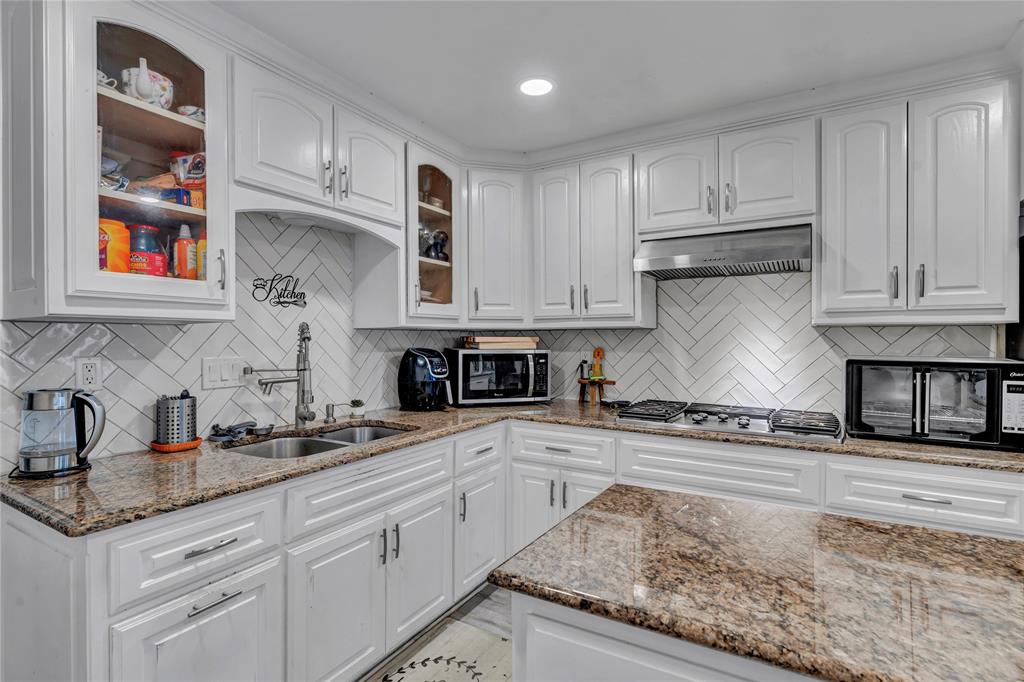 Shaw Heights - Residential