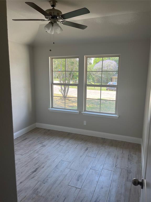 Kennedale, Texas 76060, United States, 6 Bedrooms Bedrooms, ,4 BathroomsBathrooms,Residential,Active,239775