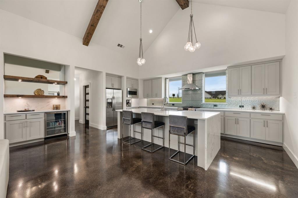 Estate Of Bison Creek - Residential