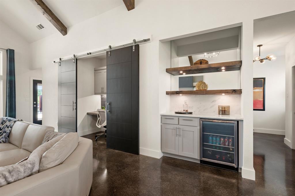 Estate Of Bison Creek - Residential