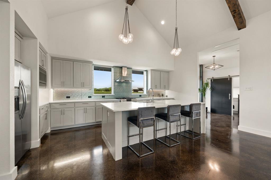 Estate Of Bison Creek - Residential