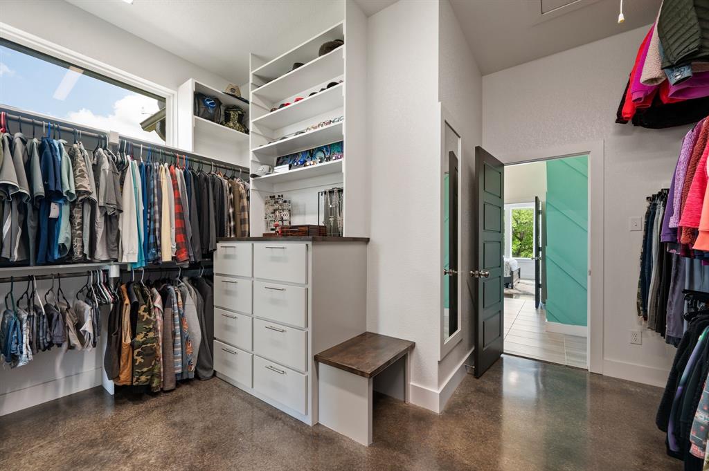 Estate Of Bison Creek - Residential