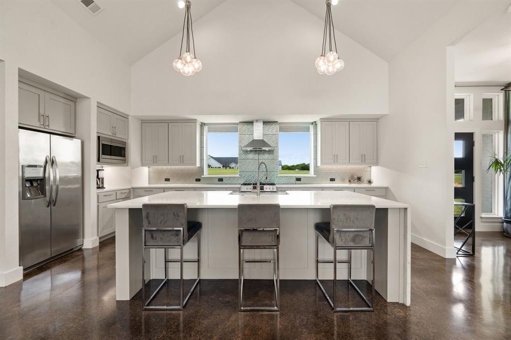 Estate Of Bison Creek - Residential