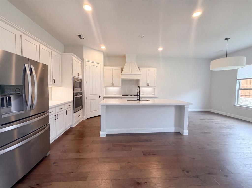 850 Elm Park Drive
