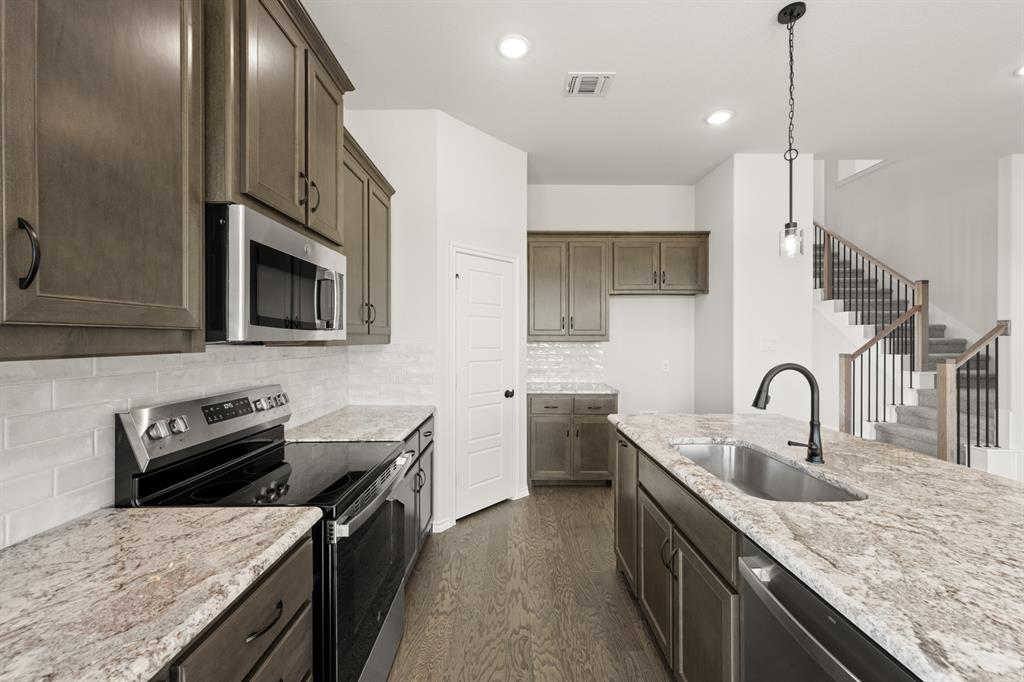 516 Waterford Park Boulevard