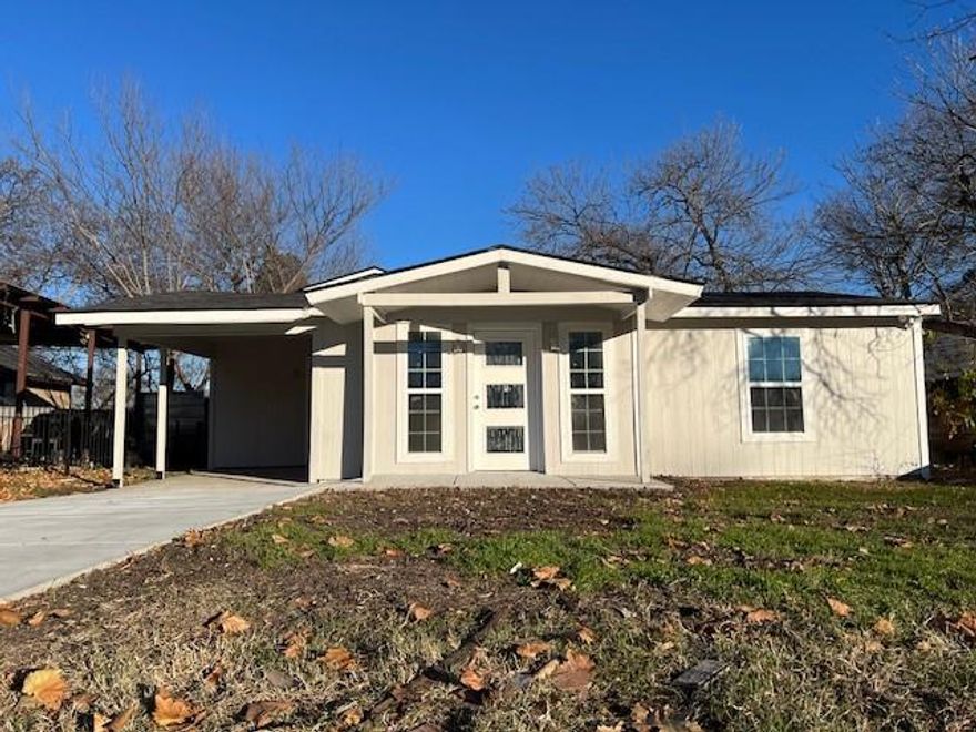 COMPLETELY REMODELED! Start the new year off with this lovely 2 bed 2 bath located 10 minutes from Downtown Fort Worth! This beauty has been completely renovated! Home features open floor with NEW AC and Heater, NEW tankless electric water heater, NEW roof, NEW appliances, CUSTOM cabinets in kitchen and bathrooms with GRANITE counter tops, NEW plumber and electrical throughout the home, NEW flooring, NEW driveway and front porch concrete and much more! Not to mention LARGE backyard great for entertainment  and some Texas BBQ's! See you there!