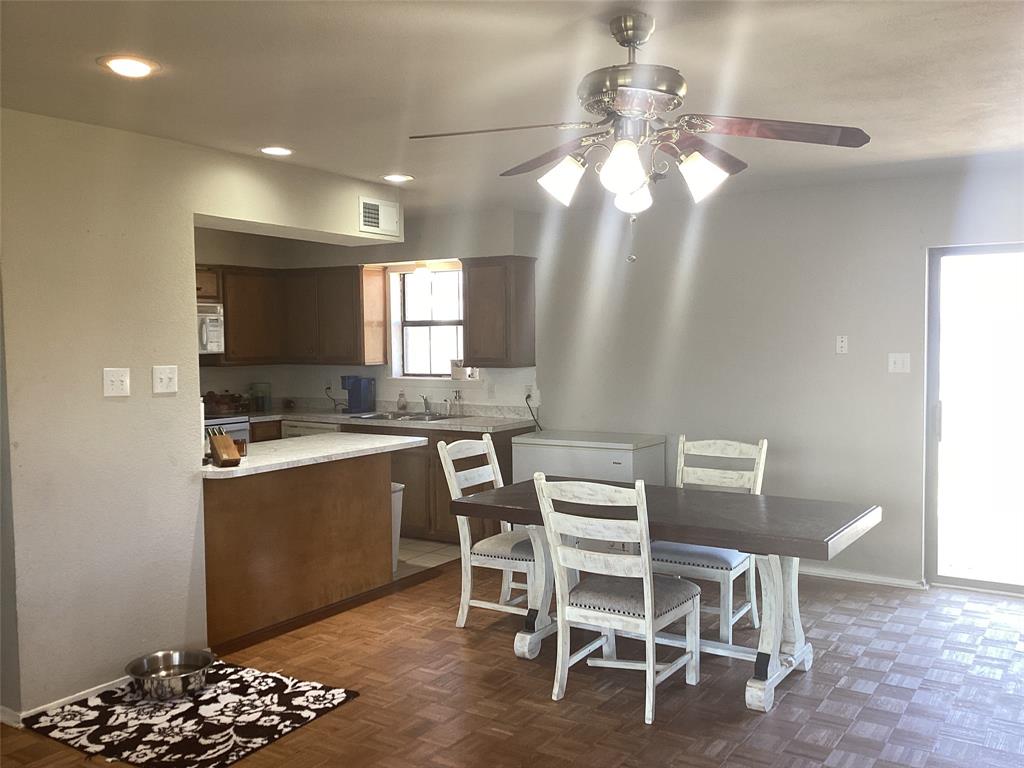 Abstract 697 - Residential