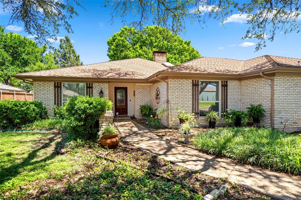 16834 Mossy Oak Drive