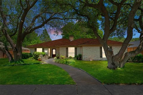 16834 Mossy Oak Drive Dallas TX 75248