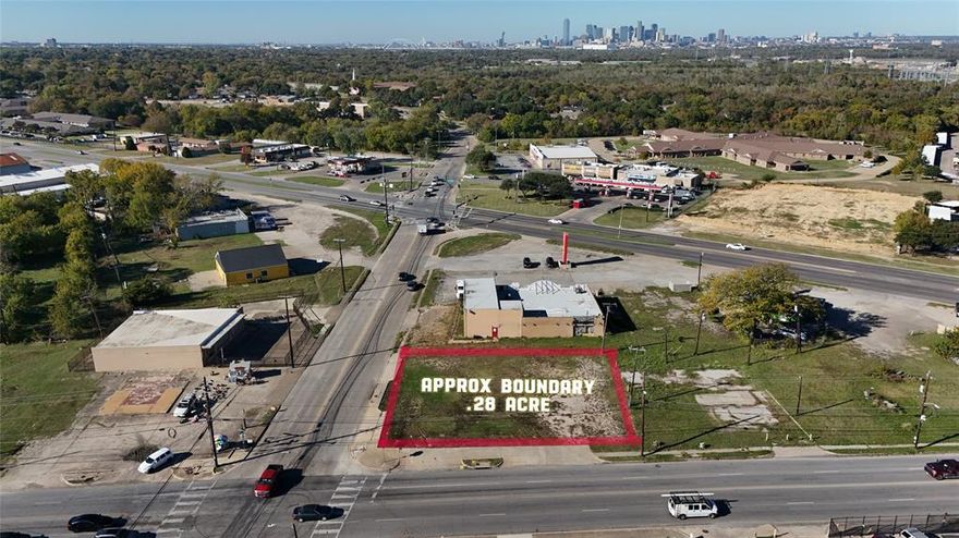 Prime commercial corner off busy main road of Illinois. Adjacent to stop sign of Bonnie View and Overton.