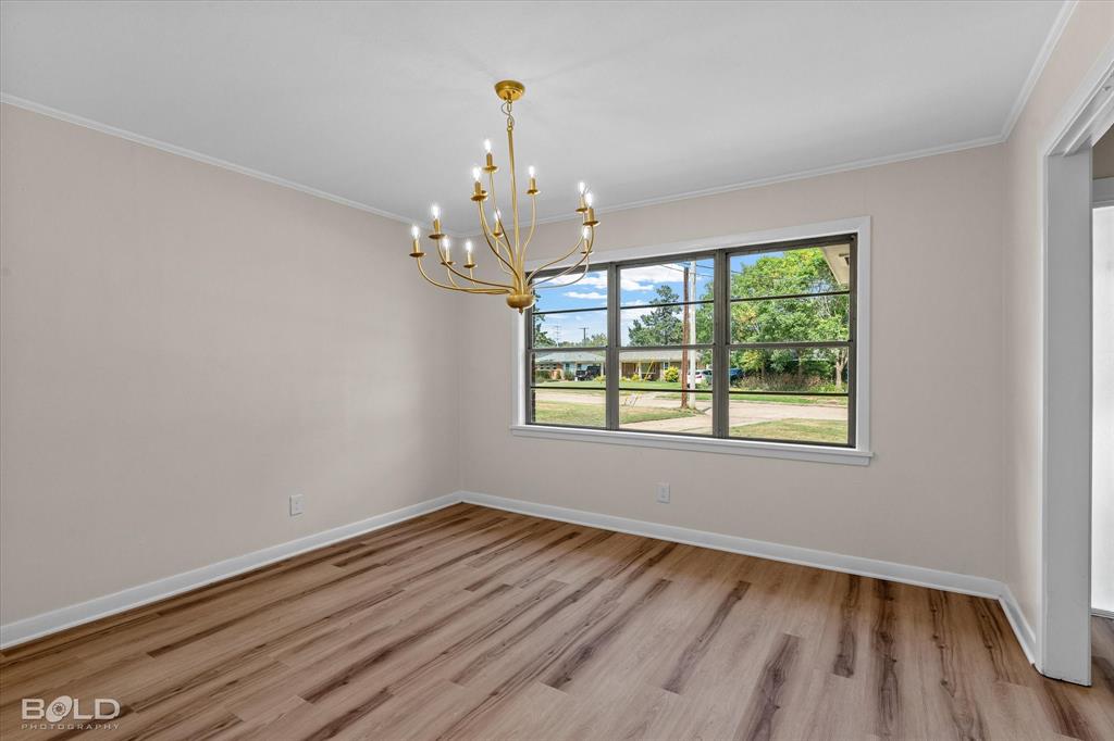 1842 Bryan Place