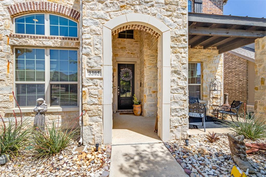 3305 Meridian Drive