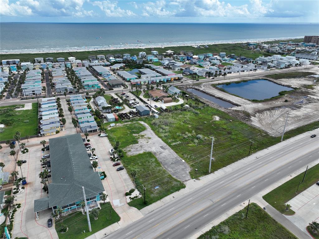 Mustang Island - Land