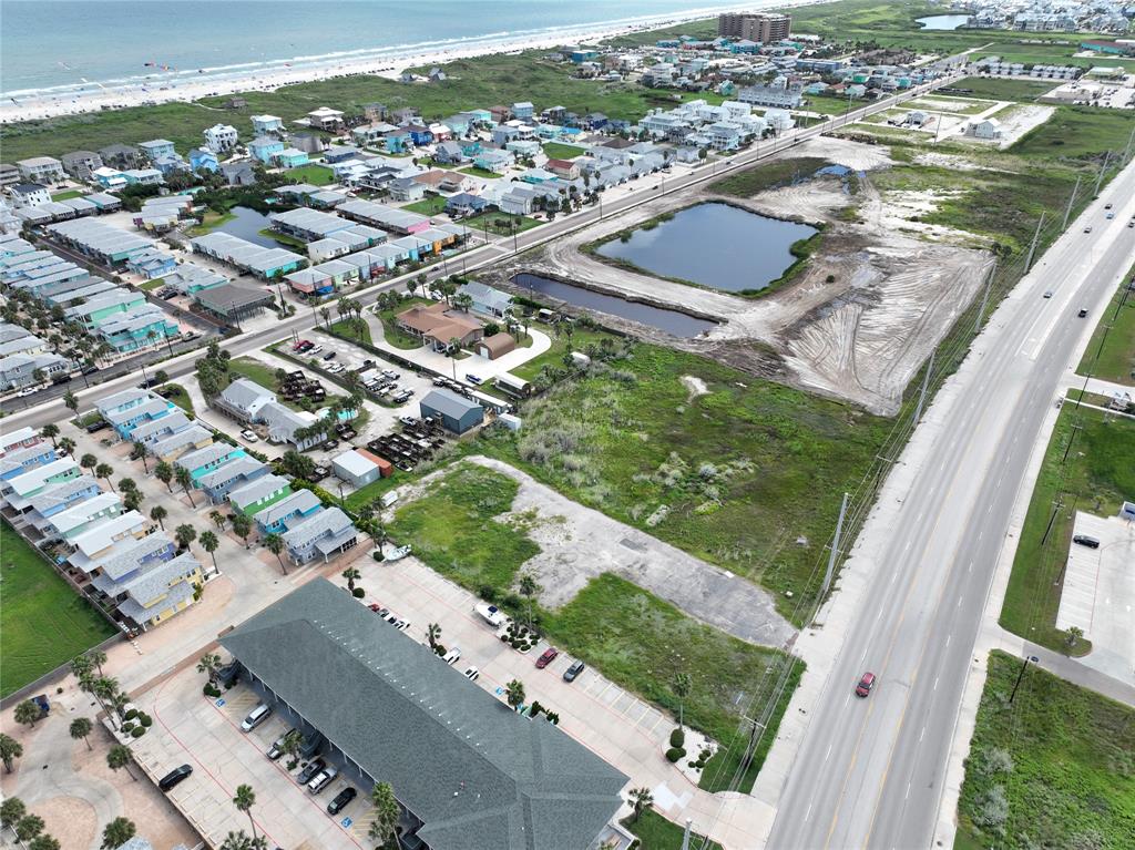 Mustang Island - Land