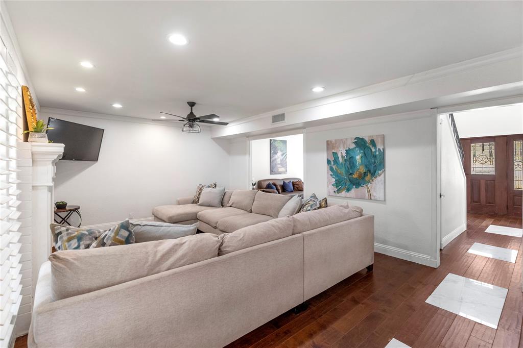 University Hills 02 Instl - Residential