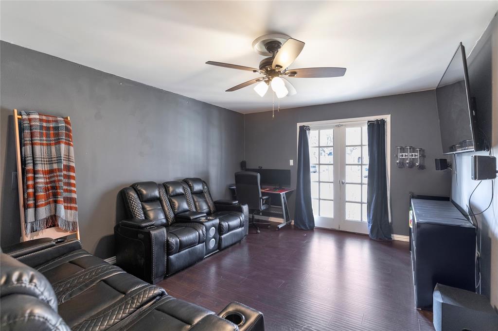 University Hills 02 Instl - Residential