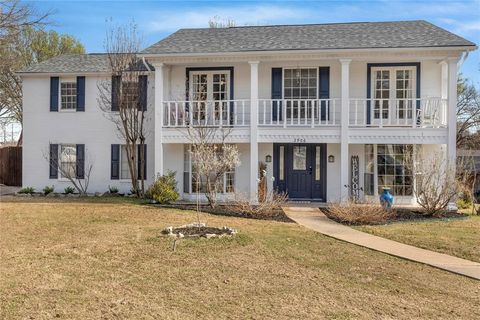 2906 Pacific Court Irving TX 75062