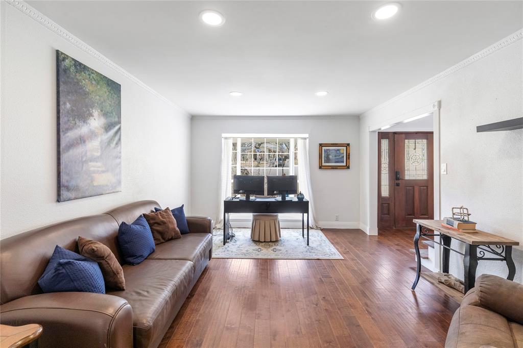 University Hills 02 Instl - Residential