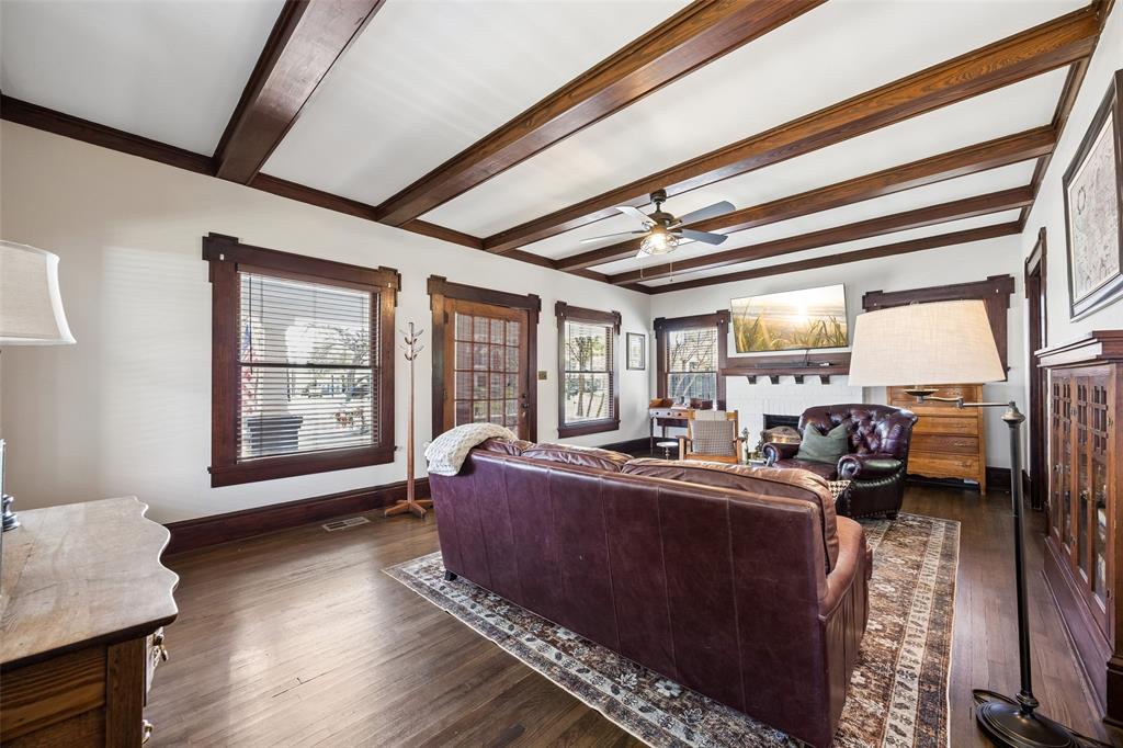 Original Cleburn - Residential