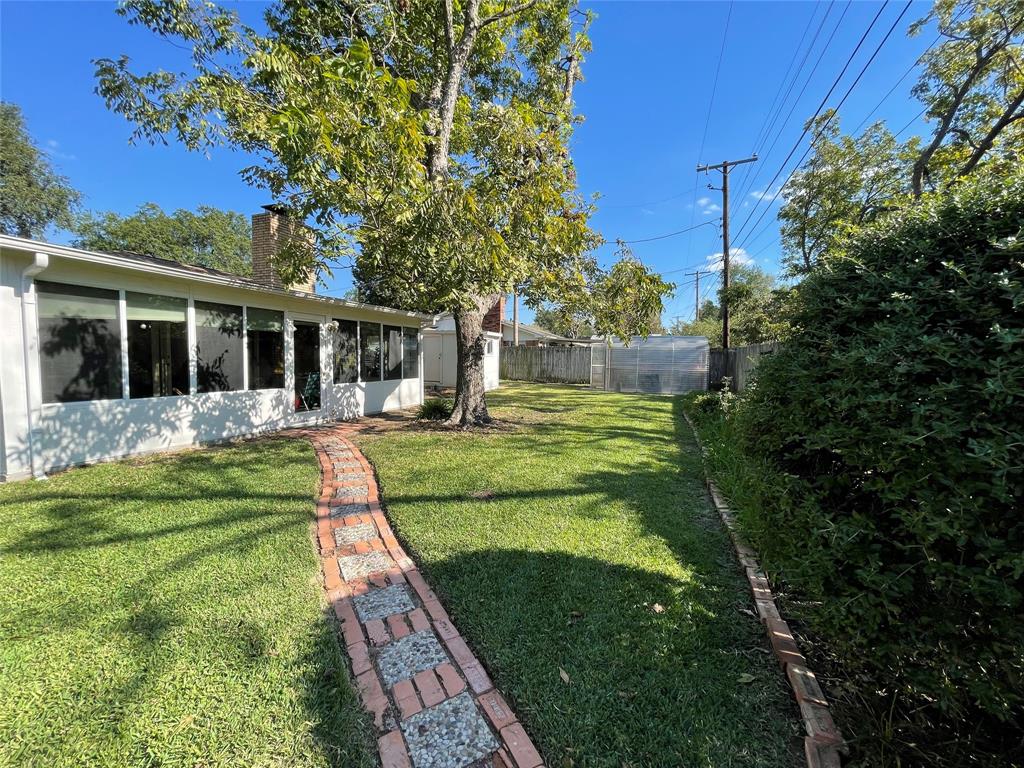 158 Poinsetta Circle