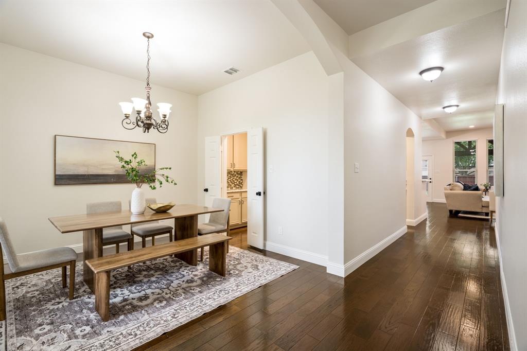 3421 Longneedle Lane